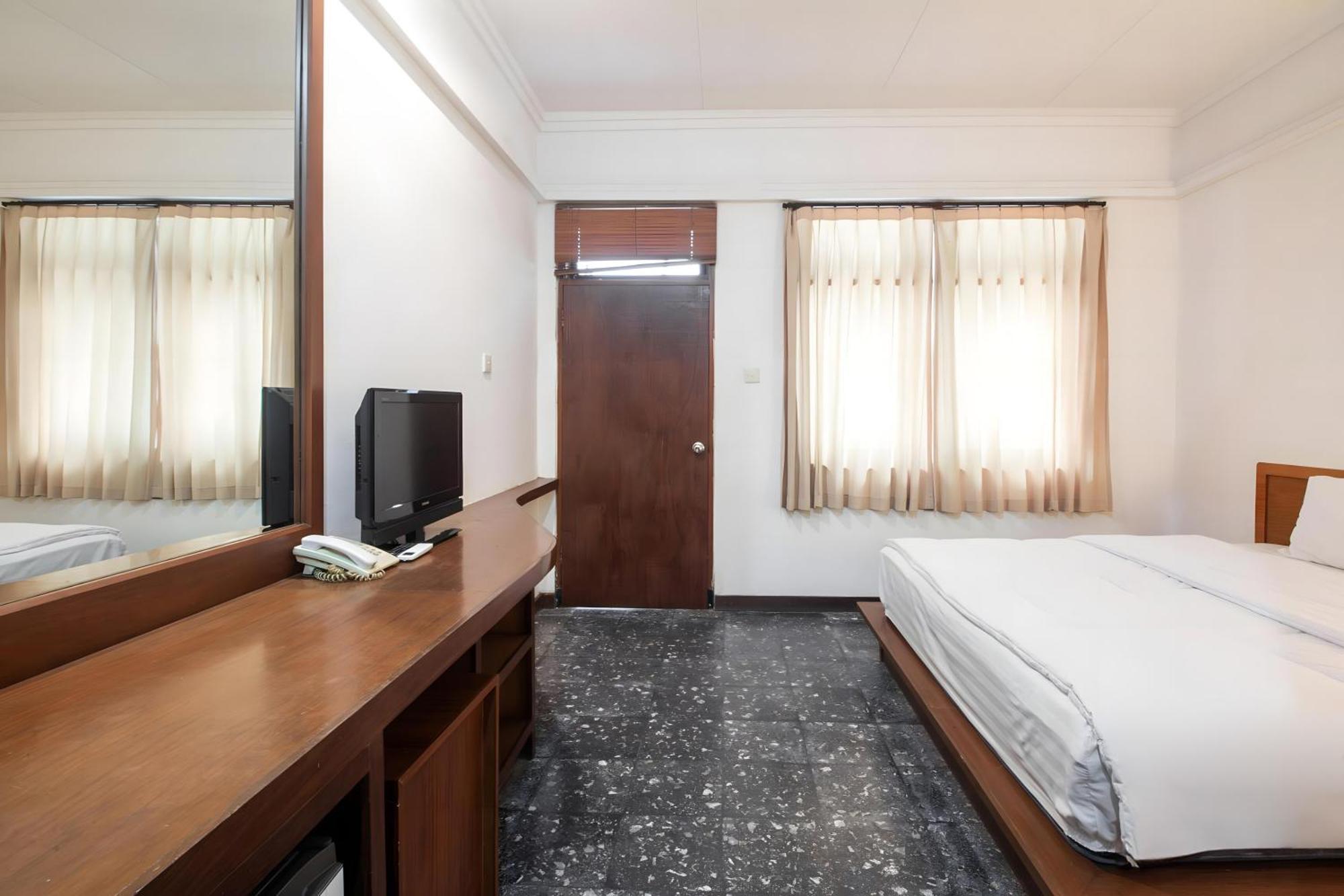 Capital O 93809 Wida Hotel Legian Eksteriør bilde
