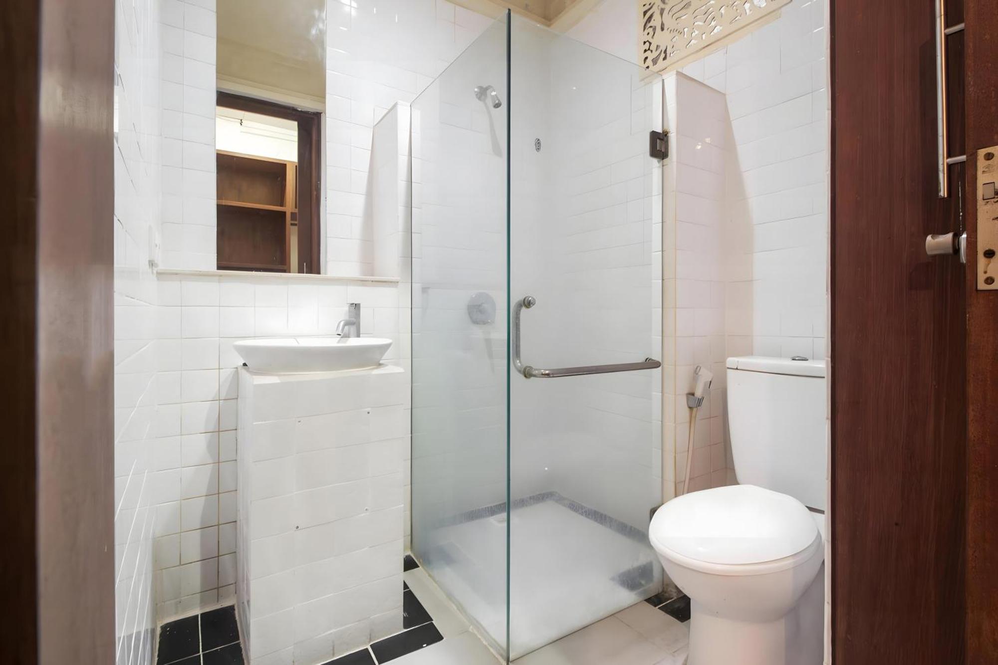 Capital O 93809 Wida Hotel Legian Eksteriør bilde