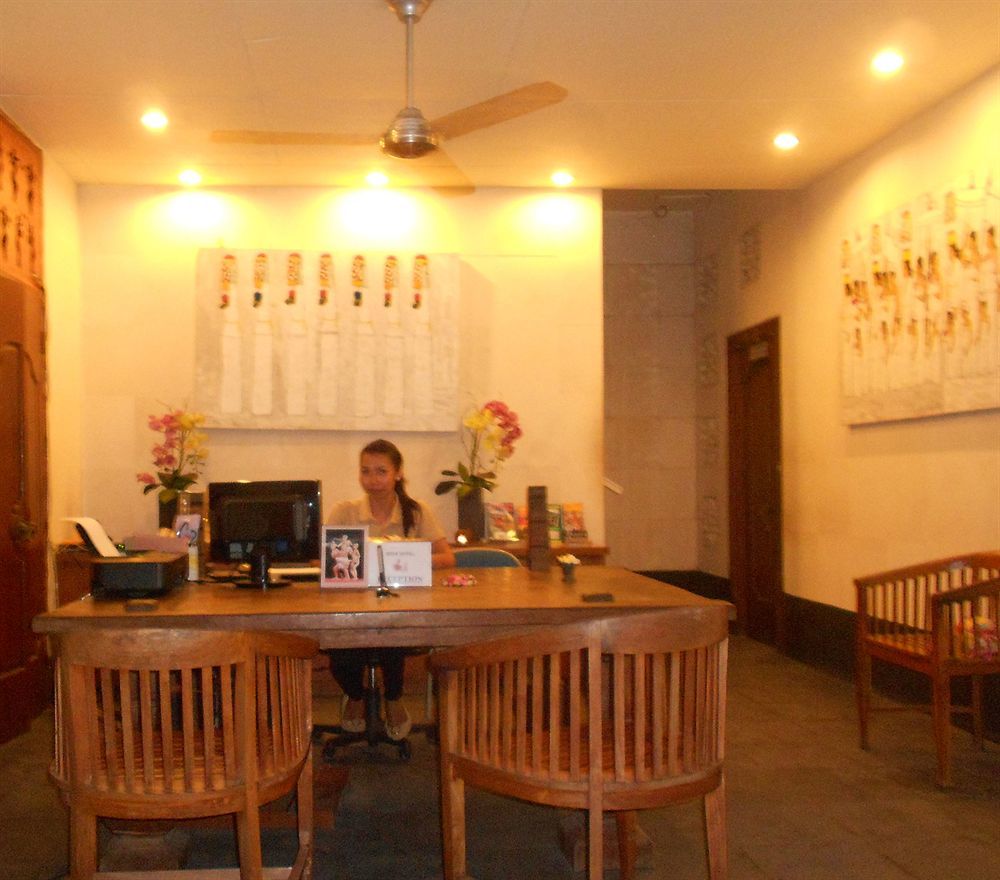 Capital O 93809 Wida Hotel Legian Eksteriør bilde