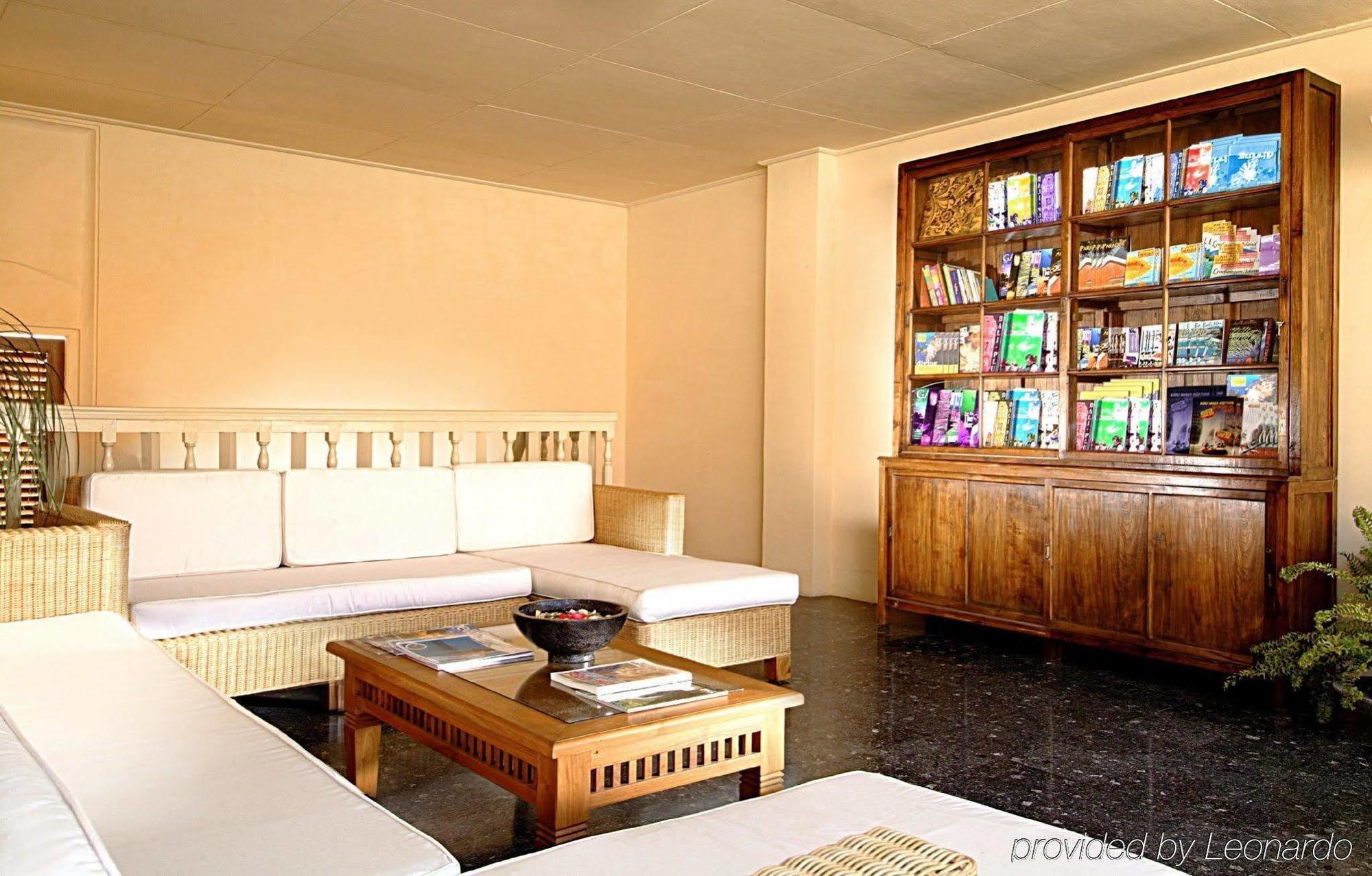Capital O 93809 Wida Hotel Legian Interiør bilde