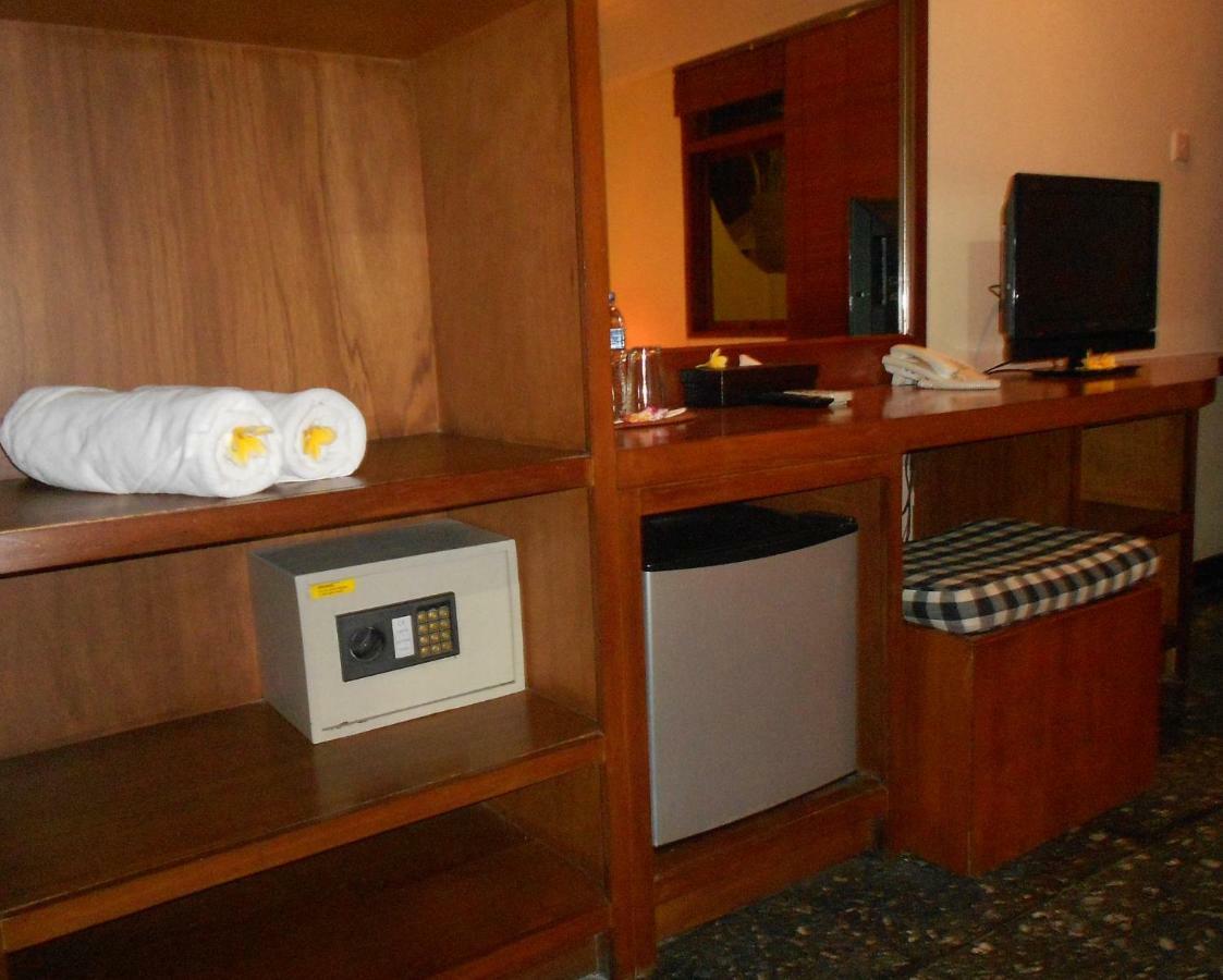 Capital O 93809 Wida Hotel Legian Eksteriør bilde
